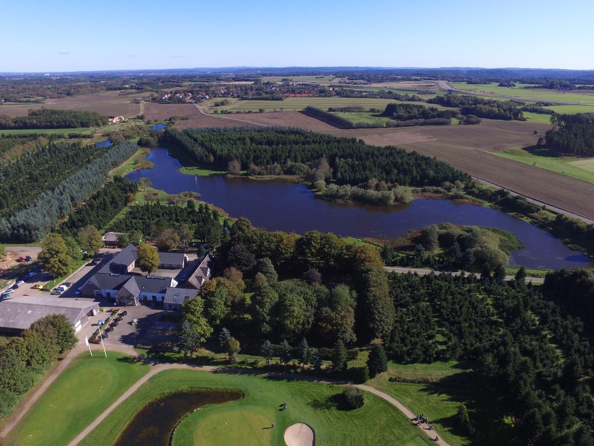 Tollundgaard Golf Park & Apartments Funder Kirkeby Eksteriør bilde